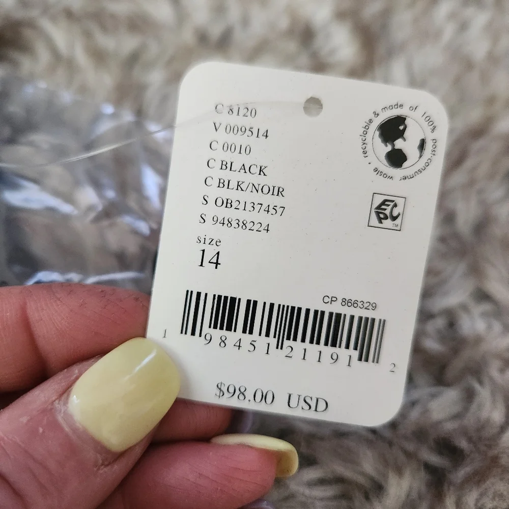 Free People button front